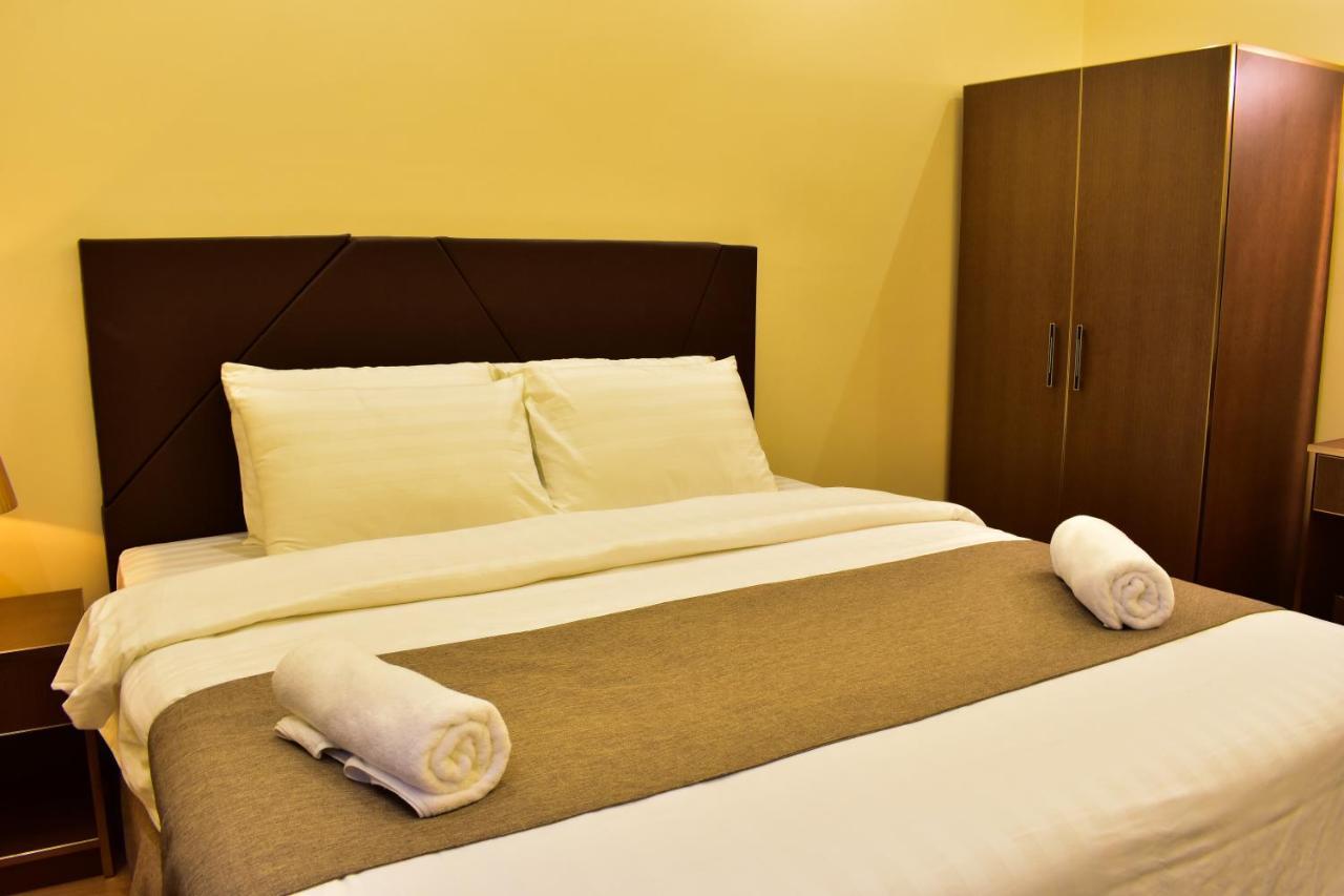 Isle Royal Inn Fuvahmulah Экстерьер фото