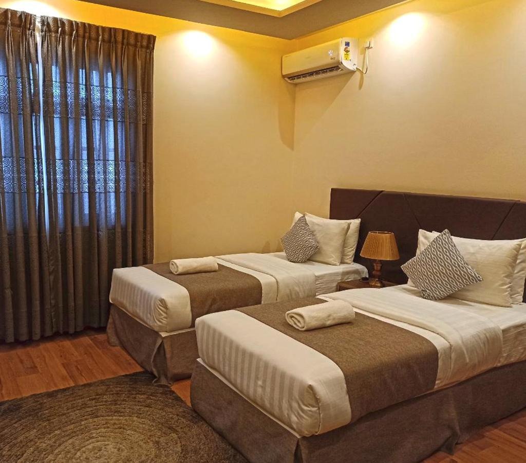 Isle Royal Inn Fuvahmulah Экстерьер фото