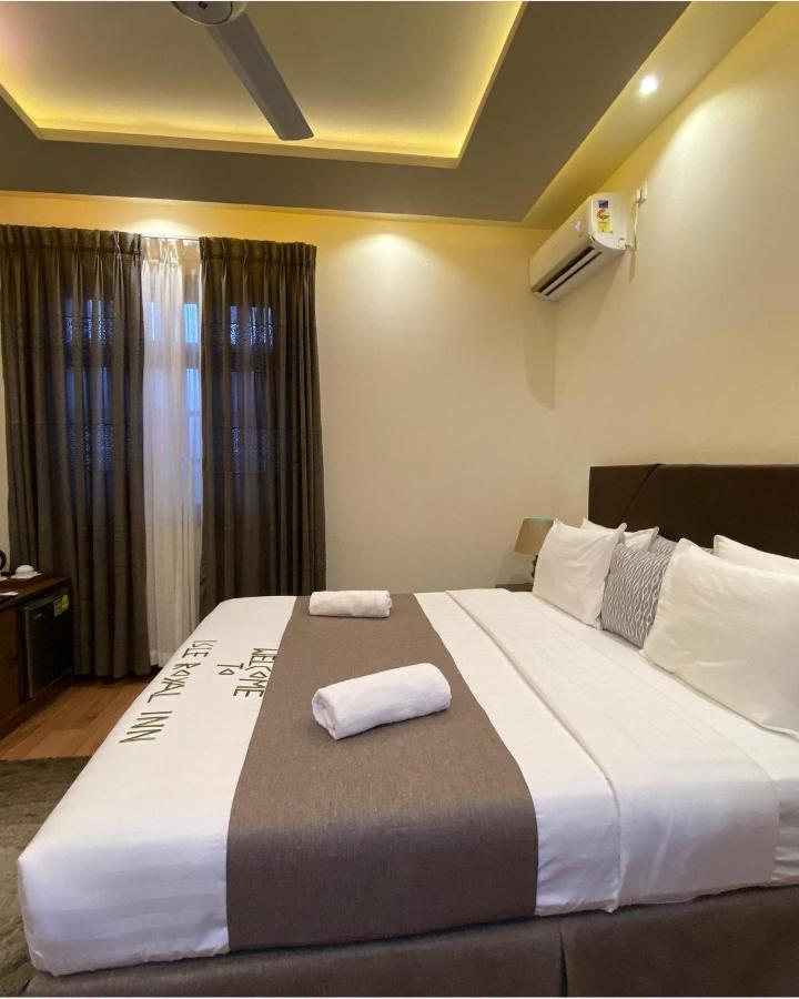 Isle Royal Inn Fuvahmulah Экстерьер фото