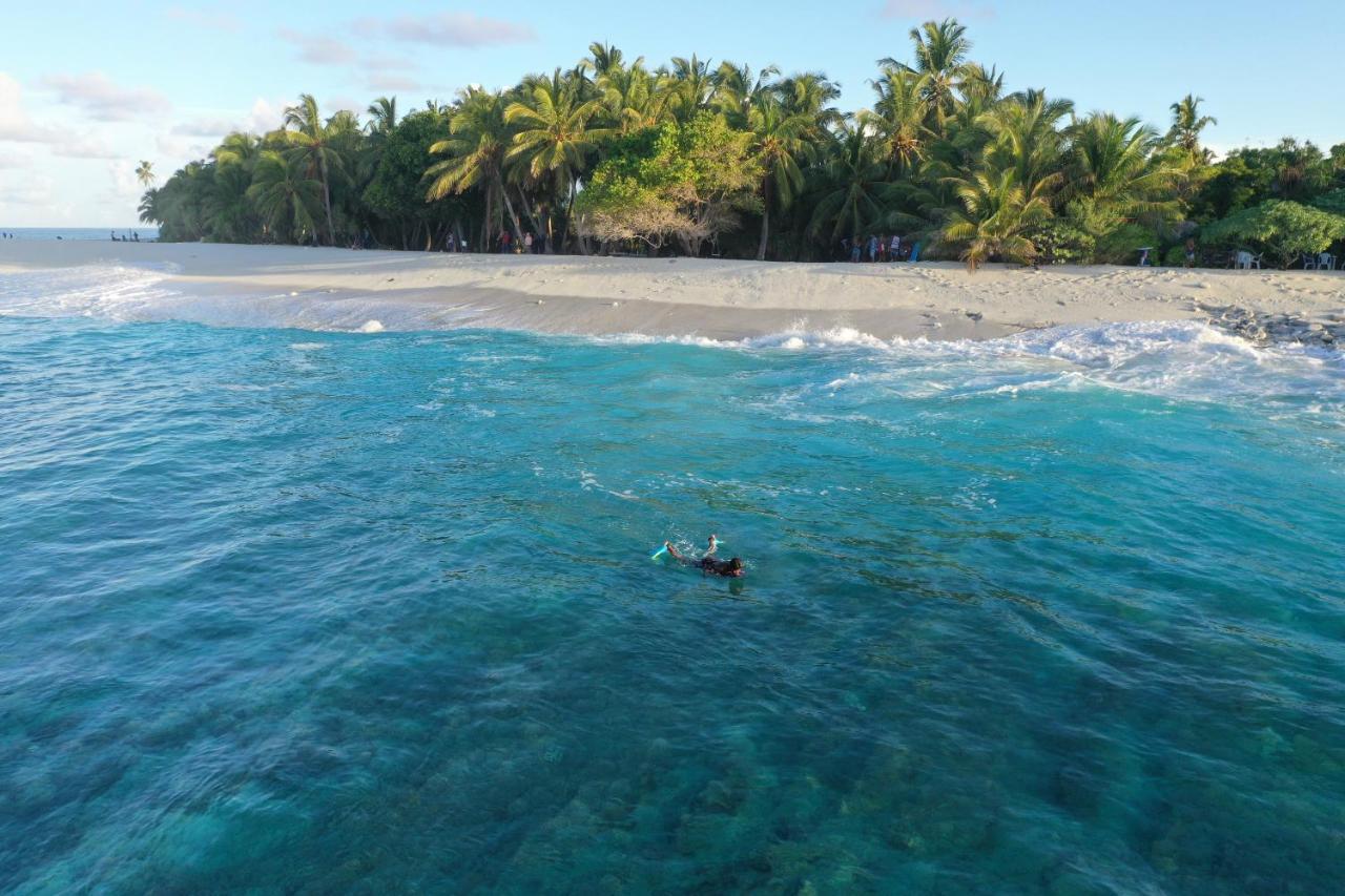 Isle Royal Inn Fuvahmulah Экстерьер фото